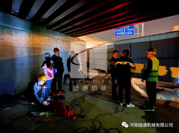 中國水利水電第七工程局有限公司成都軌道交通19號線(xiàn)鋼便橋項目順利通車(chē)(圖9)